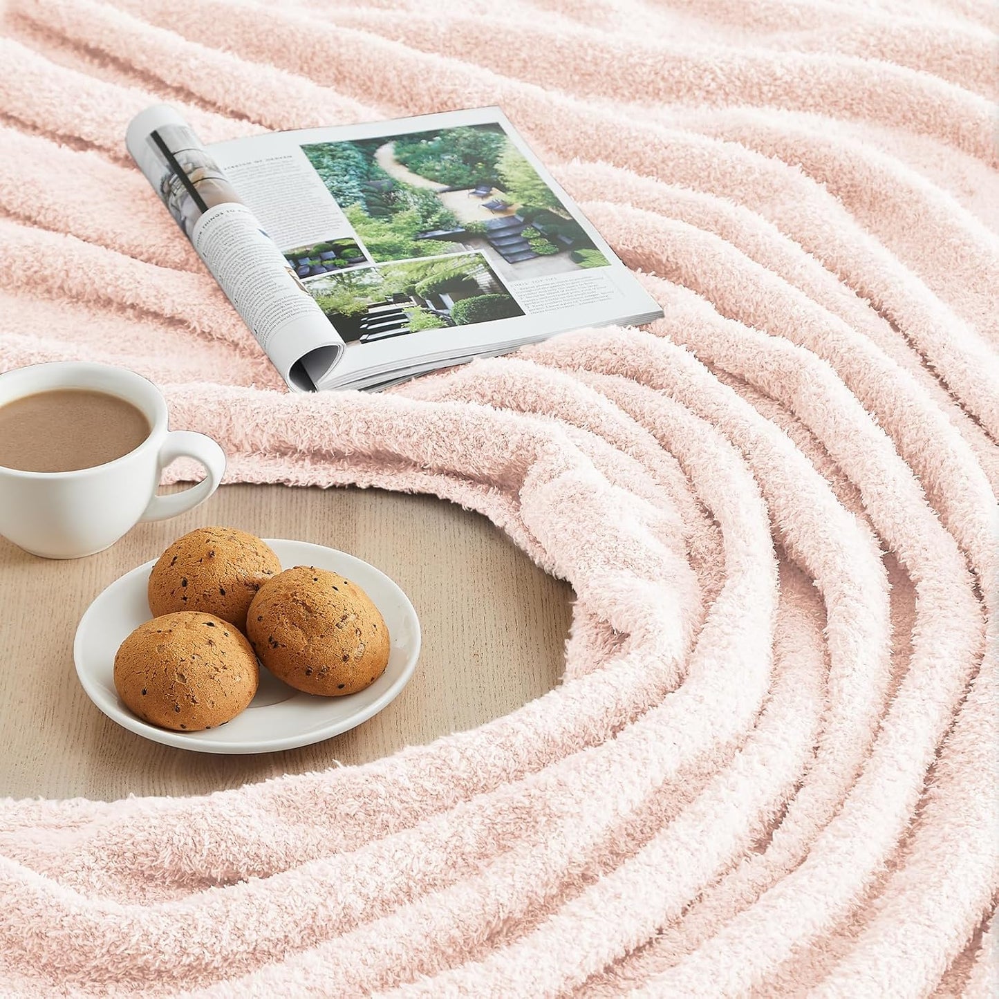 CYMULA Super Soft Pink Throw Blanket 50x60 inches- Lightweight Plush Fuzzy Fluffy Warm Cozy Blankets and Throws for Sofa Bed All Season Use