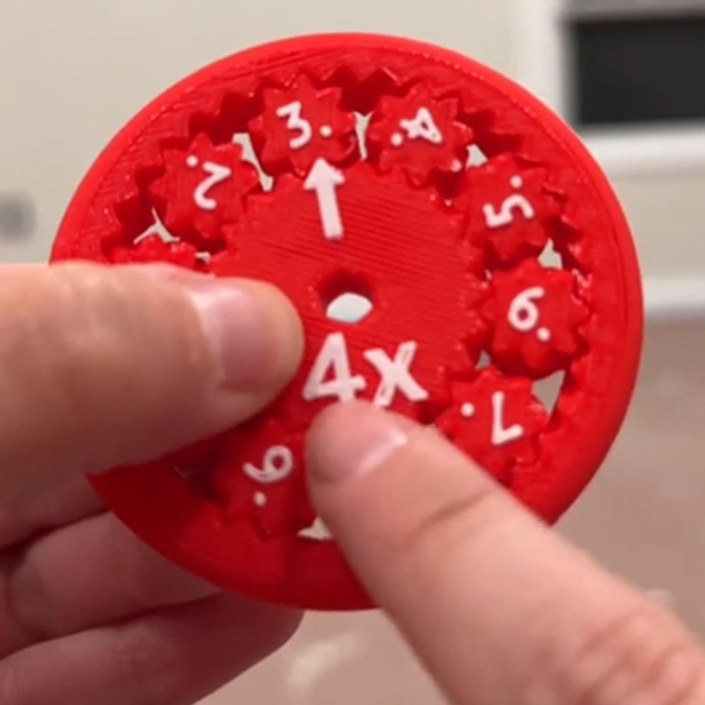 Math Fidget Spinners - 2024 New Math Fact Fidget Spinners, Math Spinner Toy for All The Stimmers - Fidgeters Who are Learning Math, Division and Multiplication, Learning & Education Toys (Plastic)