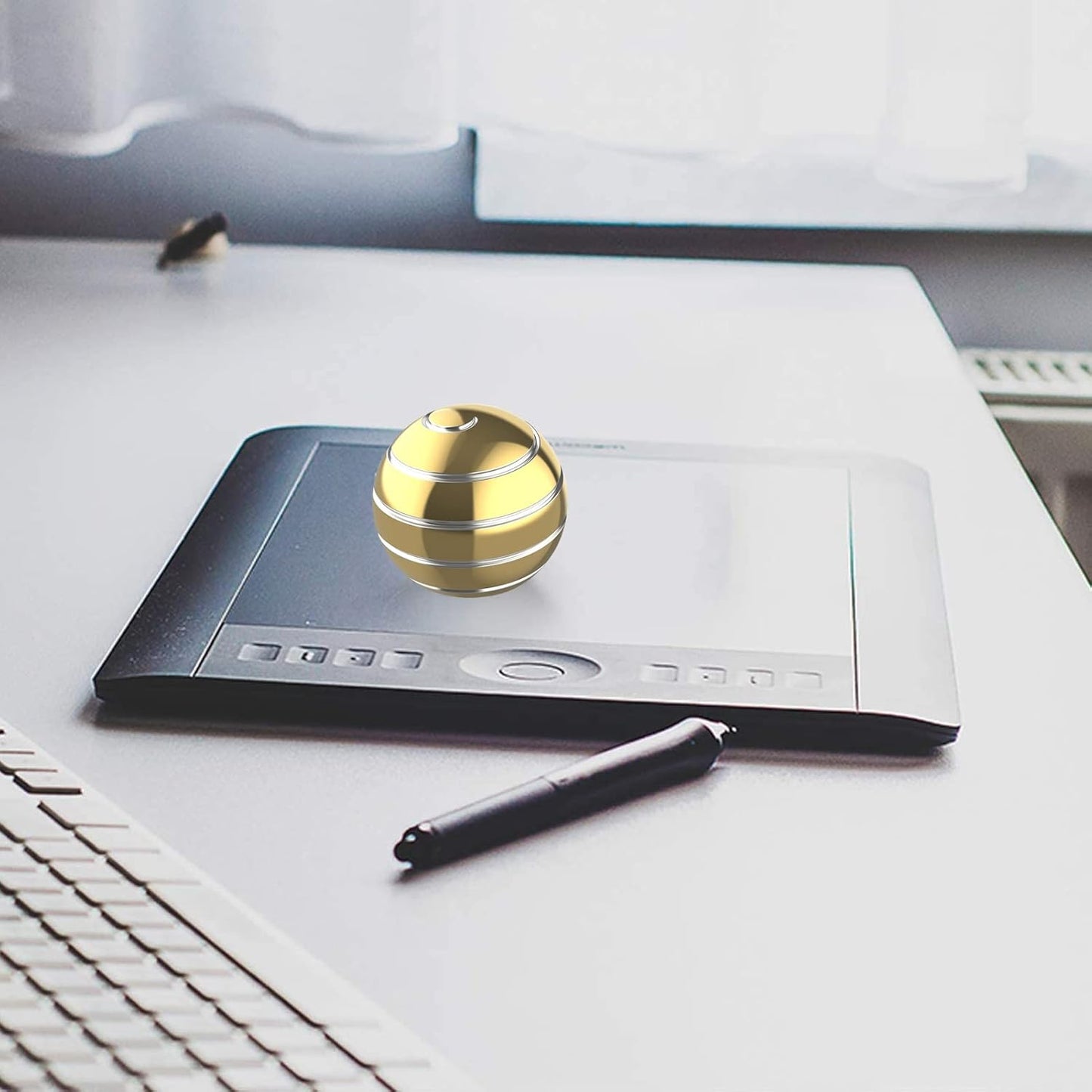 Optical Illusion toys, 1.77'' Kinetic Fidget Spinner Desktop Toys for Office for Adults, Metal Fidget Toys for Adults Kids, Kids Party Favors Toys (45MM, Gold-A)