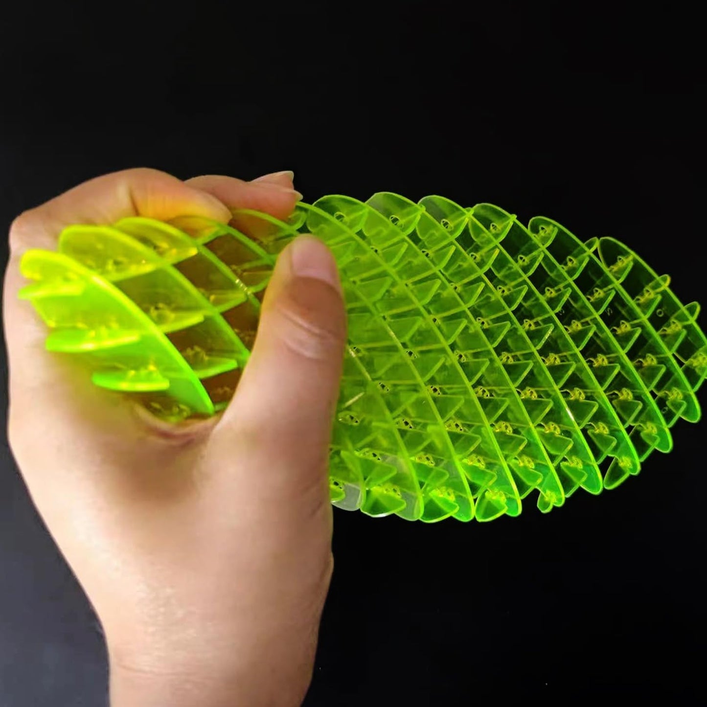 Fidget Worm Toy｜Sensory Slug Fidget Toy｜ Fidget Toy for Kids&Adults｜ Quiet EDC Resistance Fidget Toy ｜Funny Pocket Fidget Toy｜Sensory Stress Anxiety Relief Toys (Small)