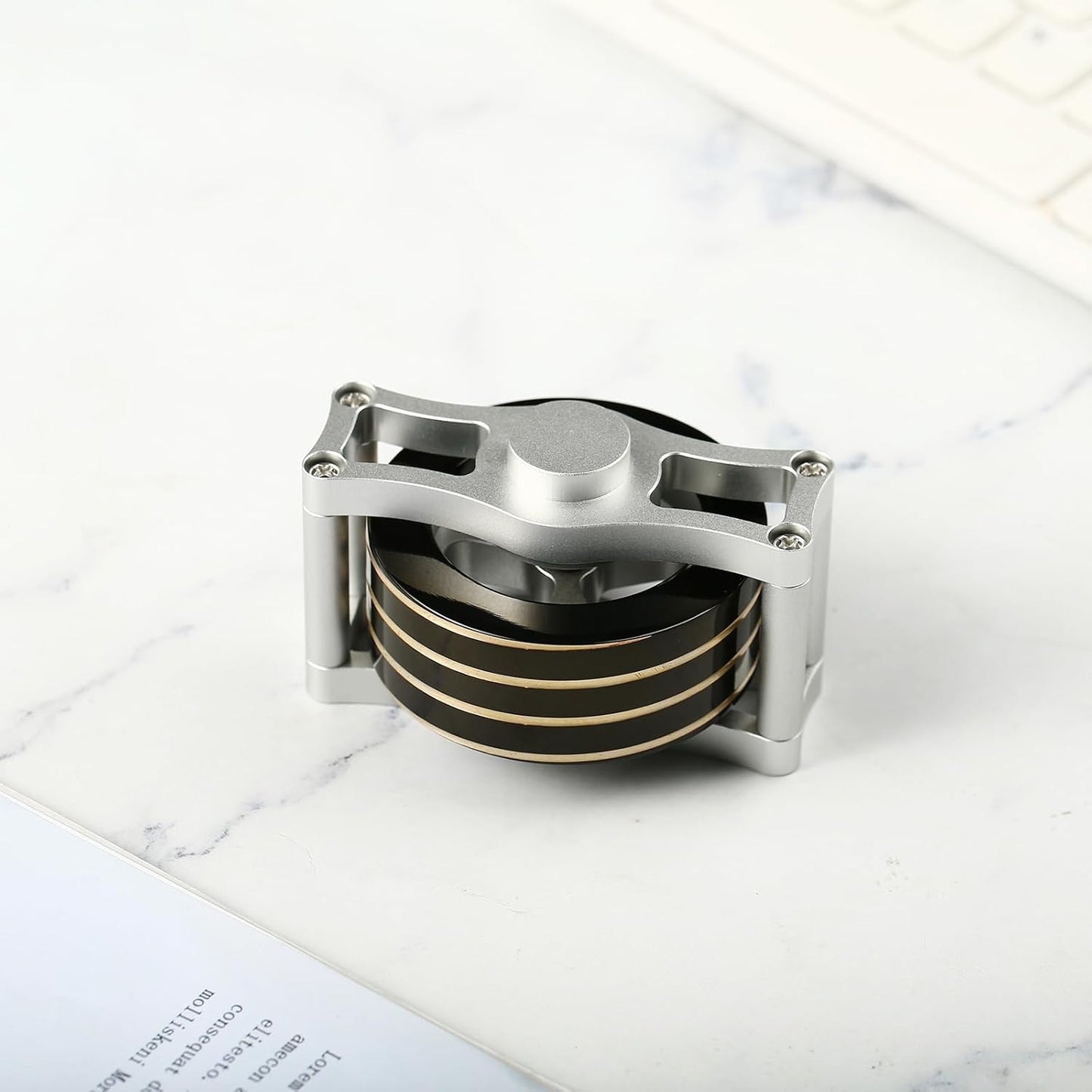 Metal Spinning Top Fidget Toys Perpetual Motion Machine, Silent Spinners Gyro Desk Toys Tech Gadgets for Adults with Anxiety, Kinetic Toy Long Lasting Exceed 30 Mins, Illusion Gloss Black