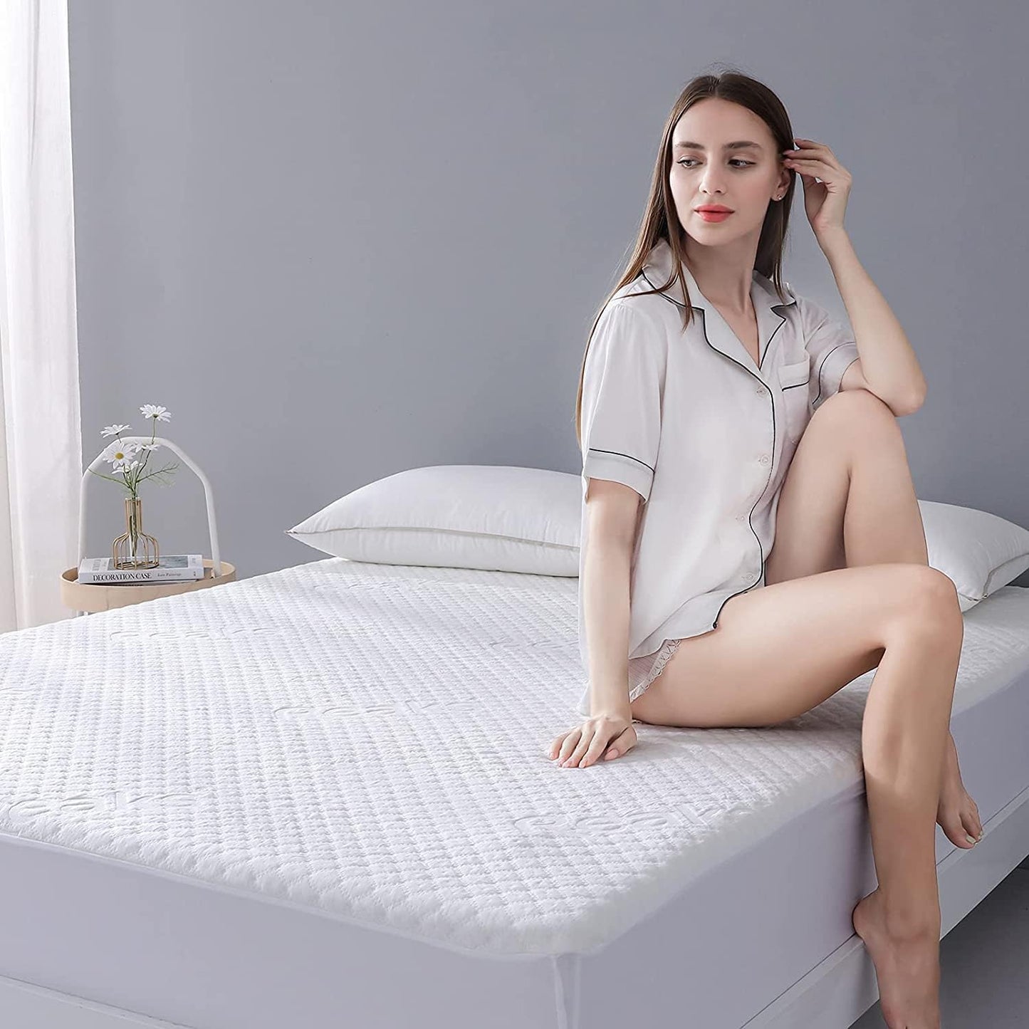 California King Size Waterproof Mattress Protector Fitted Mattress Pad Cover with Deep Pocket Up to 18''