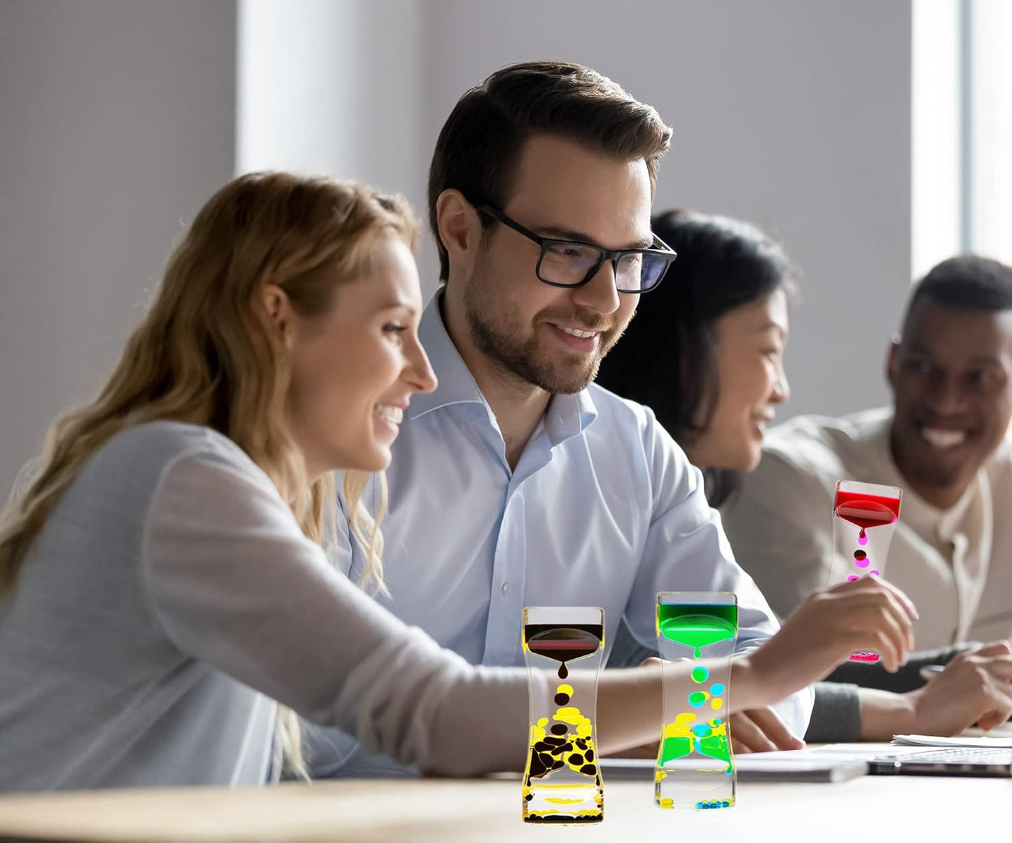 Liquid Motion Bubbler Timer,10 Pack Liquid Bubbler Relaxing Motion Timer Fidget Calming Toys,Sensory Play for Adults and Kid Stress Management,Colorful Hourglass Desk Decor