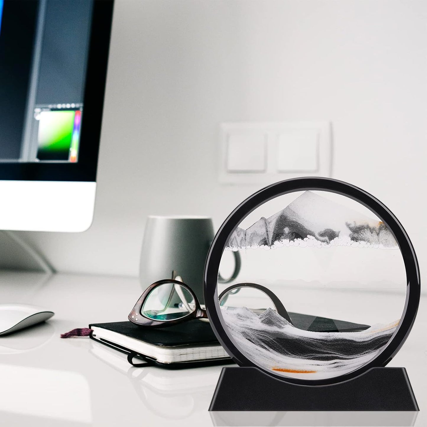 QLKUNLA Moving Sand Art Picture Liquid Motion 3D Deep Sea Sandscape in Motion Display Flowing Sand Frame Relaxing Desktop Home Office Work Decor Art Toys (7 inch, Black)