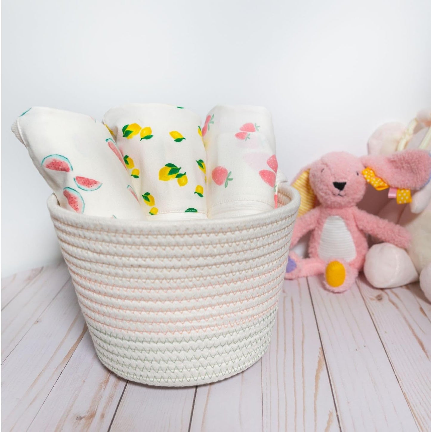 Happiest Baby SNOO Sleep Sack - 100% Organic Cotton Baby Swaddle Blanket - Doctor Designed Promotes Healthy Hip Development (Ivory Lemons, X-Large)