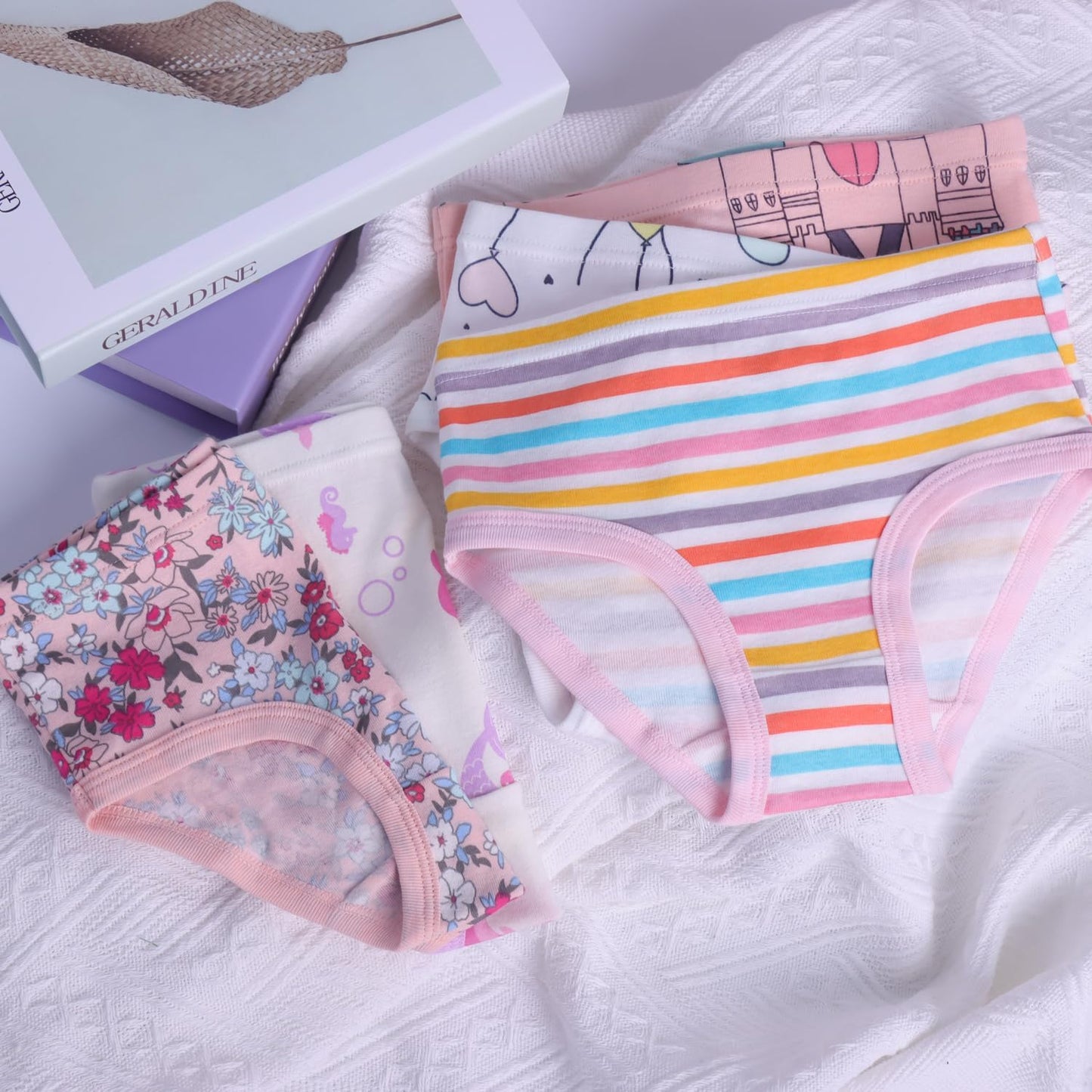 Finihen Girls Cotton Underwear Toddler Girls Panties Kids Briefs Multipacks.