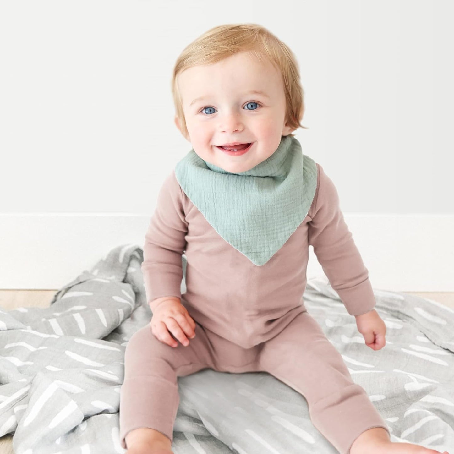 Konssy Muslin Baby Bibs 10 Pack Baby Bandana Drool Bibs 100% Cotton for Unisex Boys and Girls, Soft Absorbent Set for Teething and Drooling