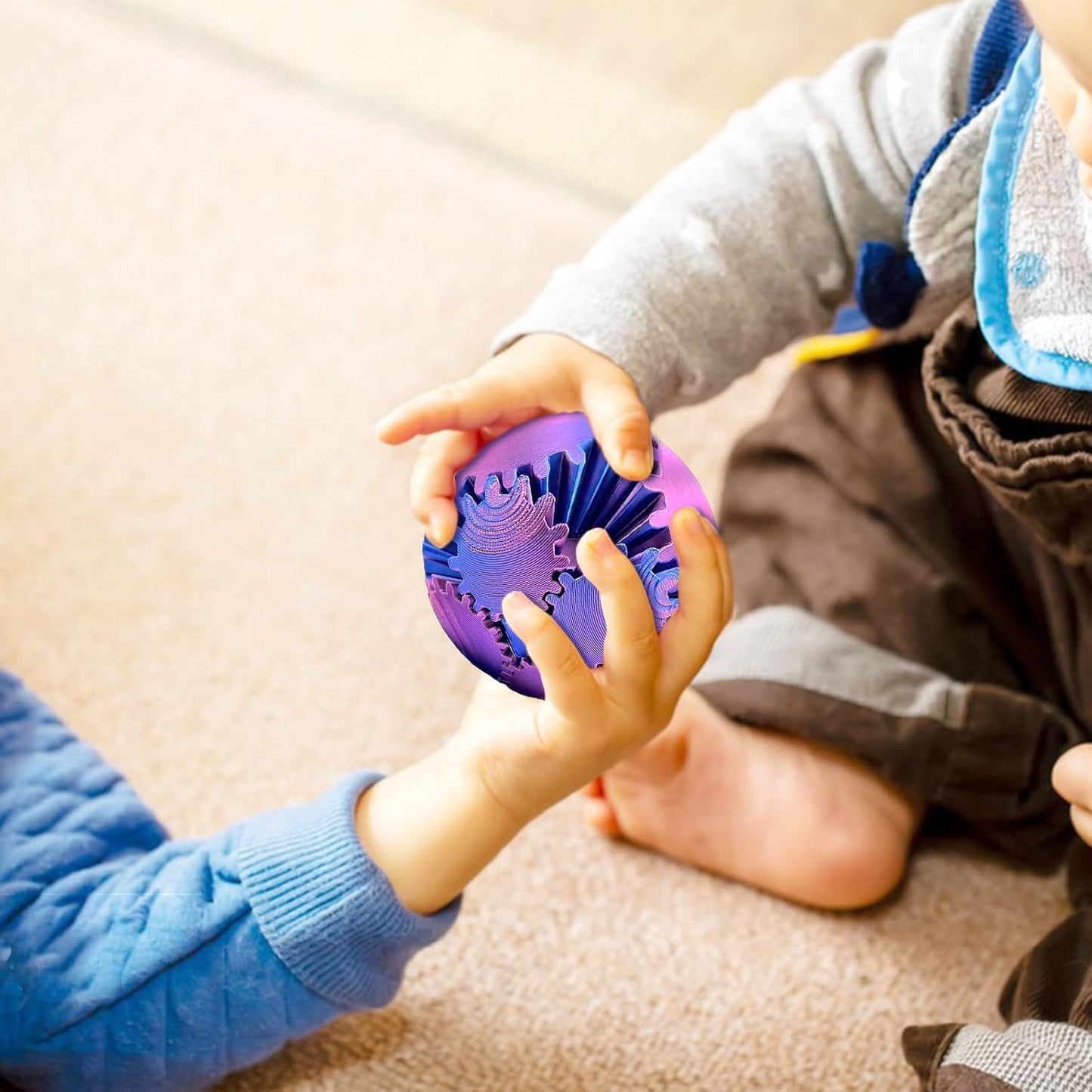 Gear Ball 3D Printed Fidget Toy, Gear Sphere Desk Toy, Stress and Anxiety Relief Ball for Adults at work/study/travel