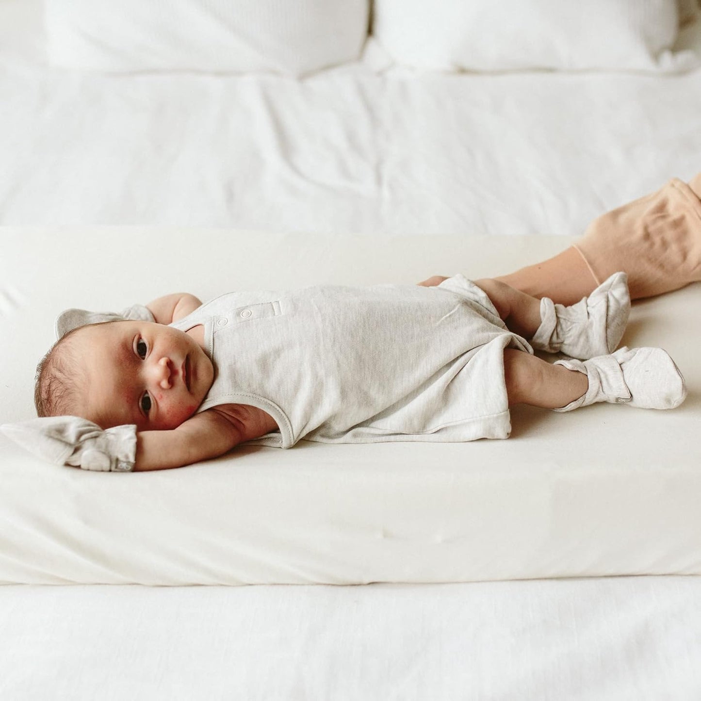 goumikids Viscose Made from Bamboo Cotton Anti-Scratch Soft Stay-On Mitts