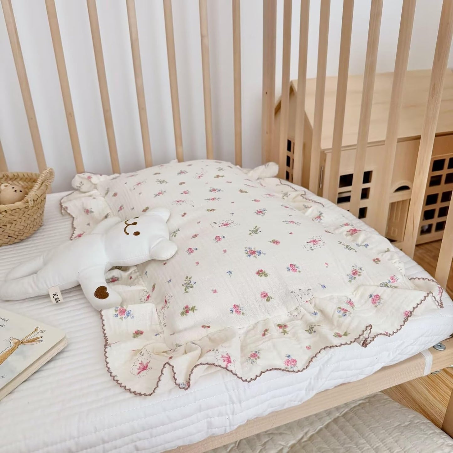 BuLuTu 100% Cotton Standard Pillow Case for Kids, 1 pc, 20"x26", Pink Floral Sheep Design Pillow Cover Muslin Gauze Pillow Protector for Children Girls Boys Bedding Gift, Envelope Closure