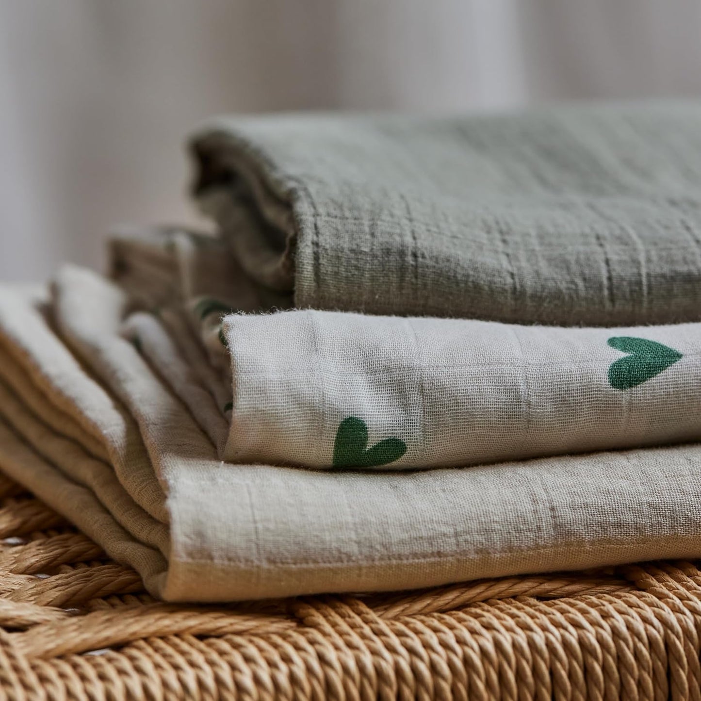 Swaddle - 100% Organic Cotton - Muslin Swaddle Blankets for Newborn, 47" x 47" (Green Hearts)