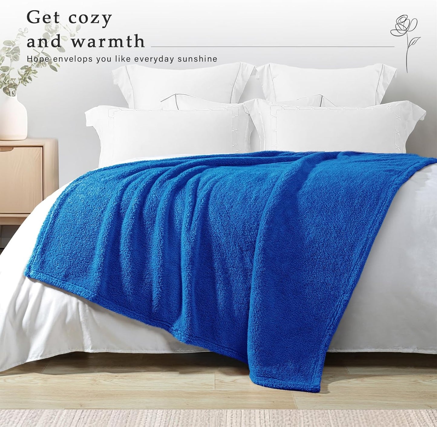 Exclusivo Mezcla Soft Fleece Throw Blanket for Couch, Super Soft Velvet Plush Bed Blanket, Fuzzy Cozy and Warm for All Seasons, 50x60 Inches, Cobalt Blue