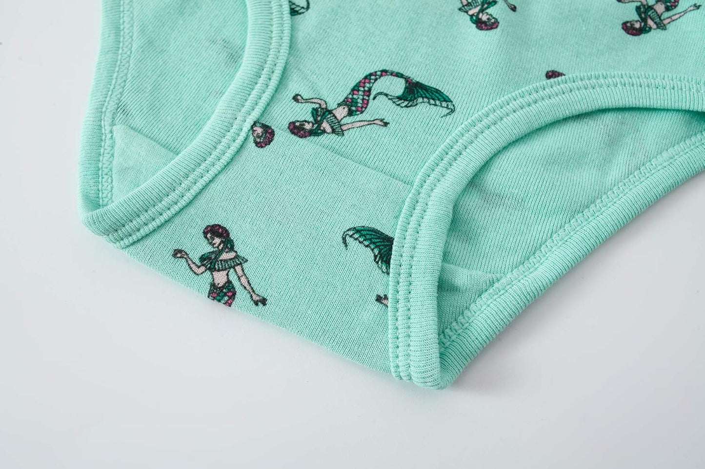 Cadidi Dinos Little Girls' Soft Cotton Underwear Kids Cool Breathable Comfort Panty Briefs Toddler Undies(Pack of 6)