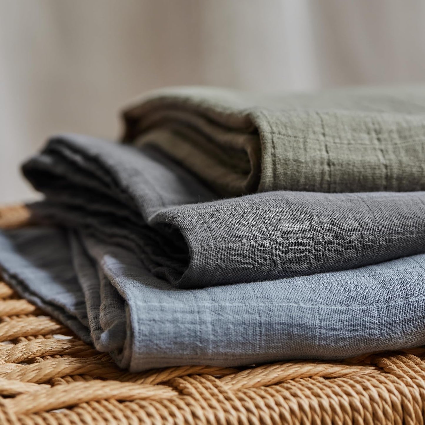 Swaddle - 100% Organic Cotton - Muslin Swaddle Blankets for Newborn, 47" x 47" (Soft Grey)