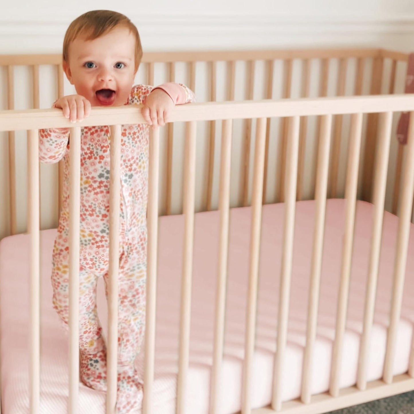 HonestBaby Unisex-Baby Fitted Crib Sheets Set Standard Mattress, 100% Organic Cotton Baby Boys, Girls, Neutral, 1 Pack - Jumbo Leaf Sage, One Size