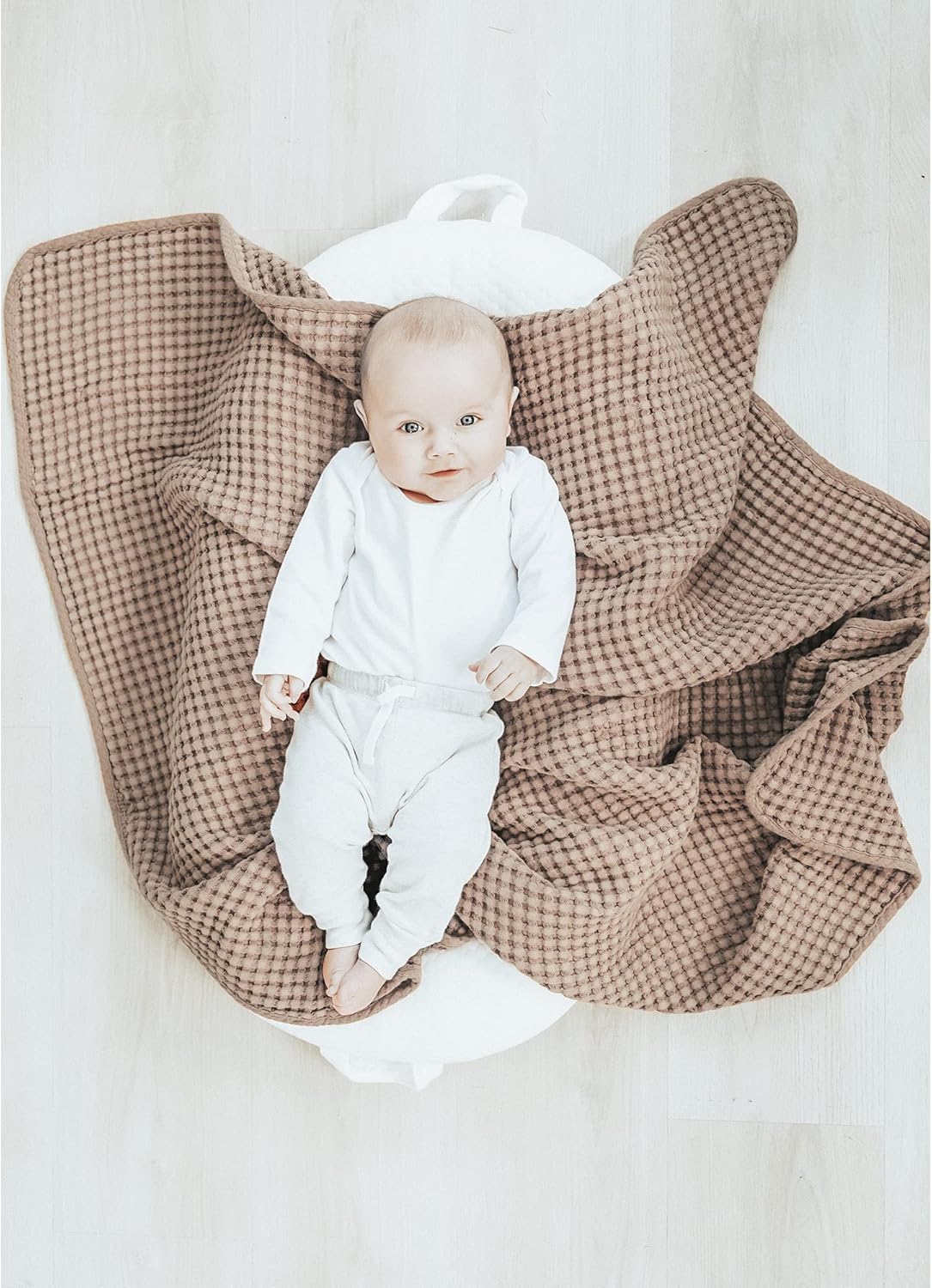 Konssy Waffle Baby Blanket - Soft & Cozy Nursery Swaddle Blanket, Lightweight Toddler Throw for Boys & Girls, Ideal for Wrapping(Clay)