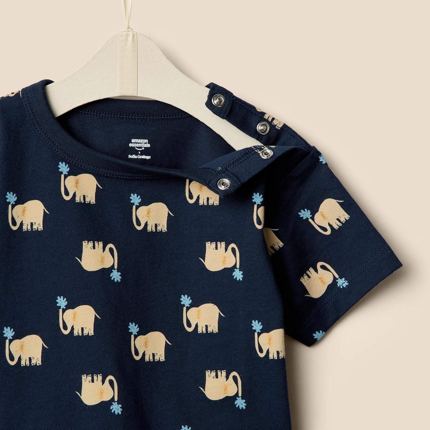 Amazon Essentials x Sofia Grainge Toddlers and Baby Boys' Short Sleeve T-Shirts, Pack of 2